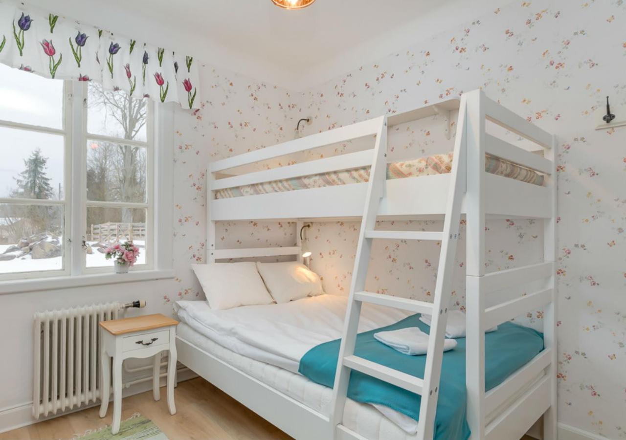 Malmgardens Vandrarhem B&B Strängnäs Esterno foto